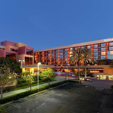 Hilton Orange County/Costa Mesa Hotel Екстериор снимка