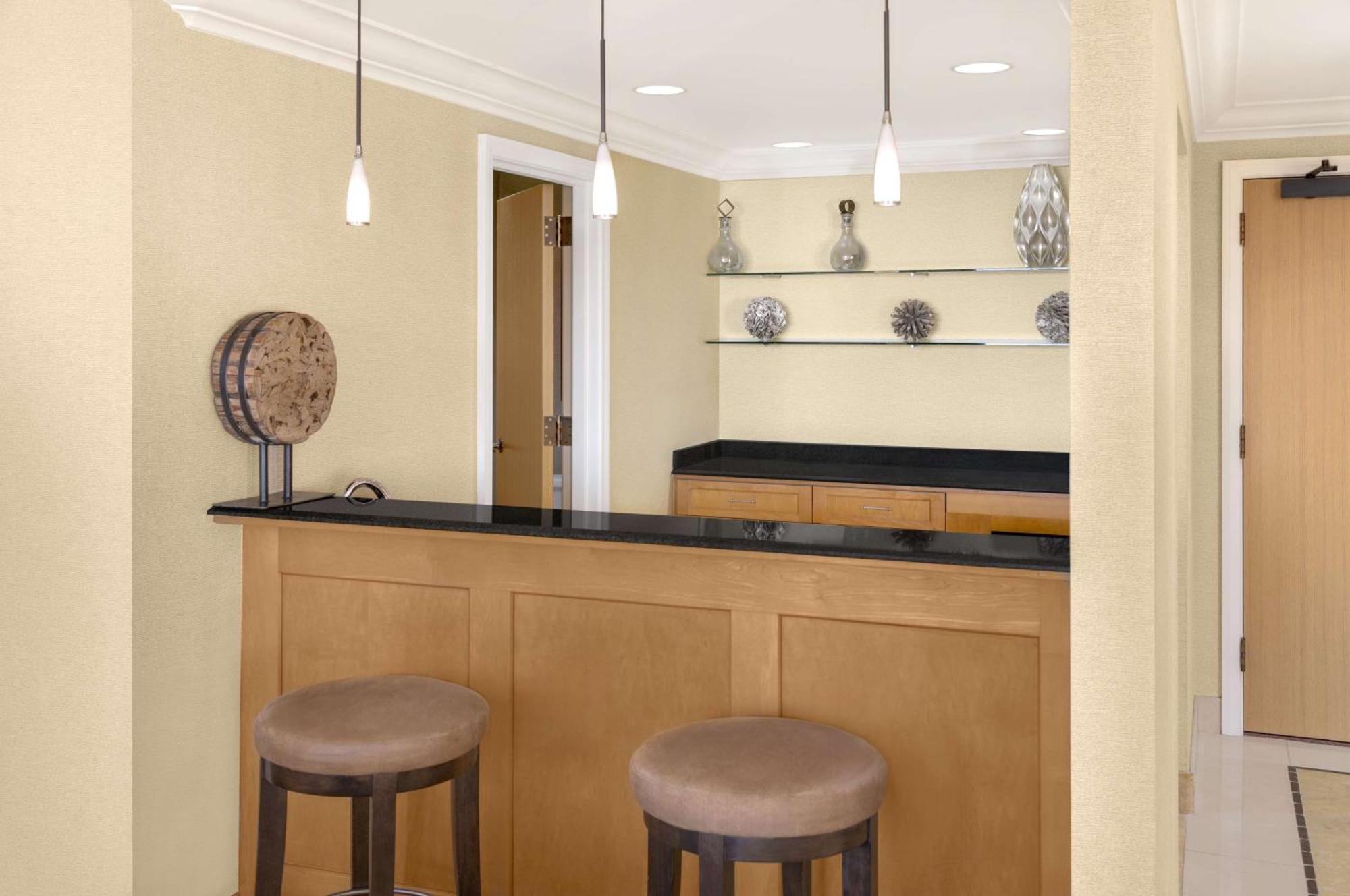 Hilton Orange County/Costa Mesa Hotel Екстериор снимка