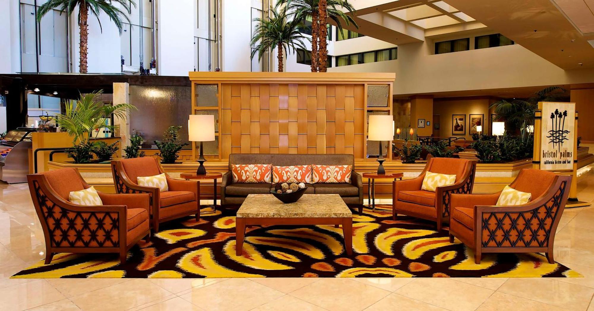 Hilton Orange County/Costa Mesa Hotel Екстериор снимка